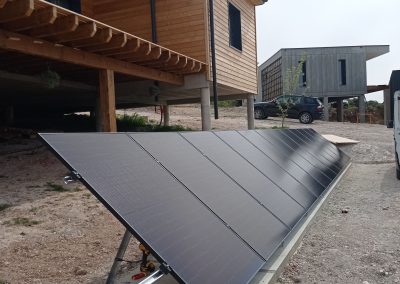 Site isolé - 12 panneaux solaires - Camplong 34 - Avril 2021 |Installateur solaire Libow